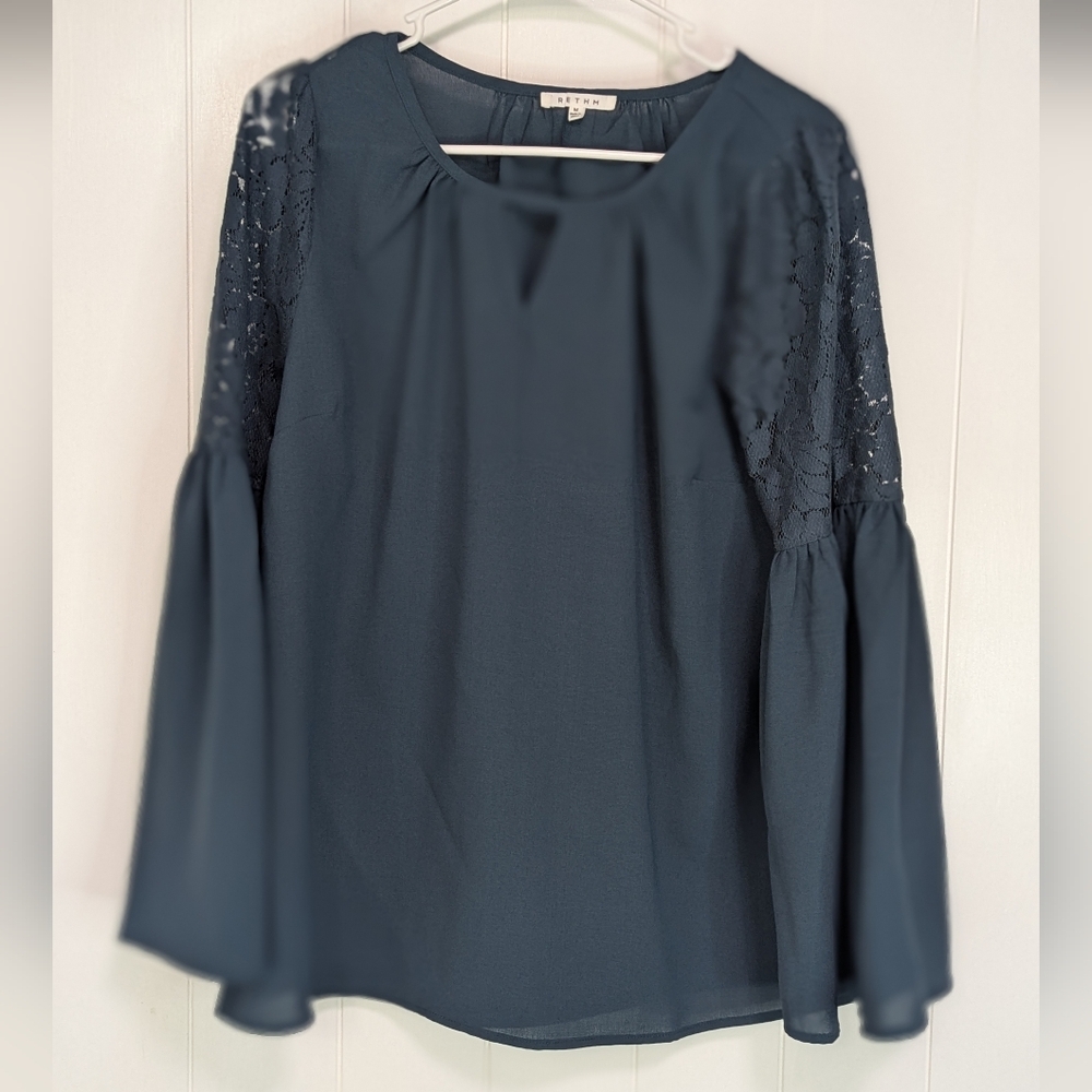 Chic Lace Sleeve Women's Blouse in Deep Blue